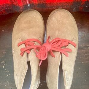 L.L. Bean Tan Lace Up Boots with Red Laces